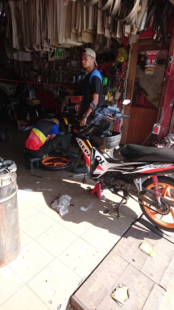 seven marhsall motorsport — photo 3