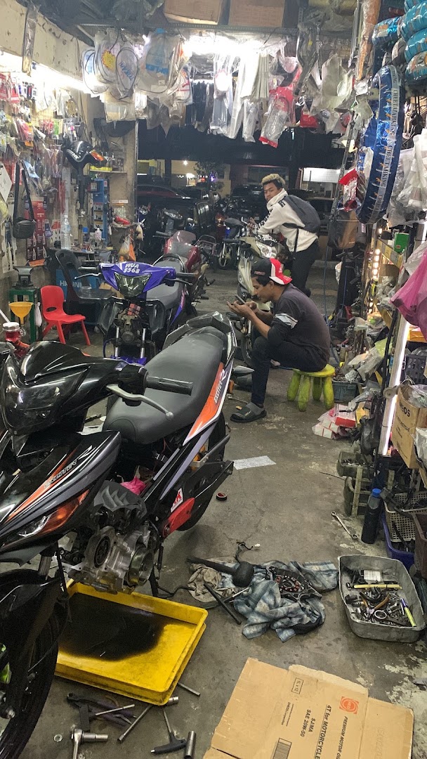 Mat Motor and Zurina Enterprise Taman Medan Cahaya — photo 2