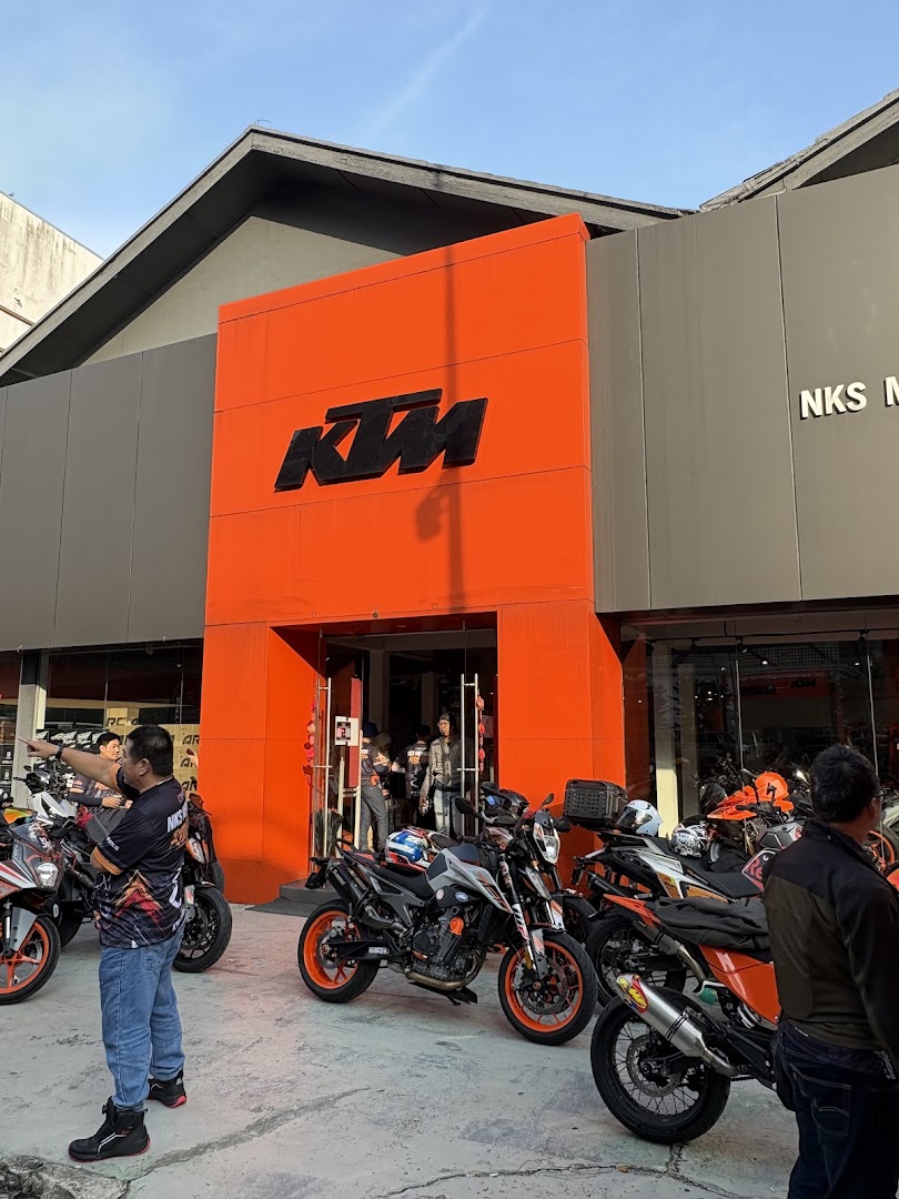 KTM Premium Kuala Lumpur • Motorcycle Shop — photo 1