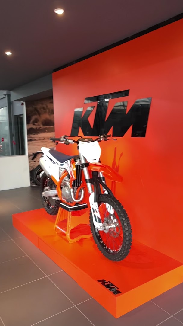 KTM Premium Kuala Lumpur • Motorcycle Shop — photo 2