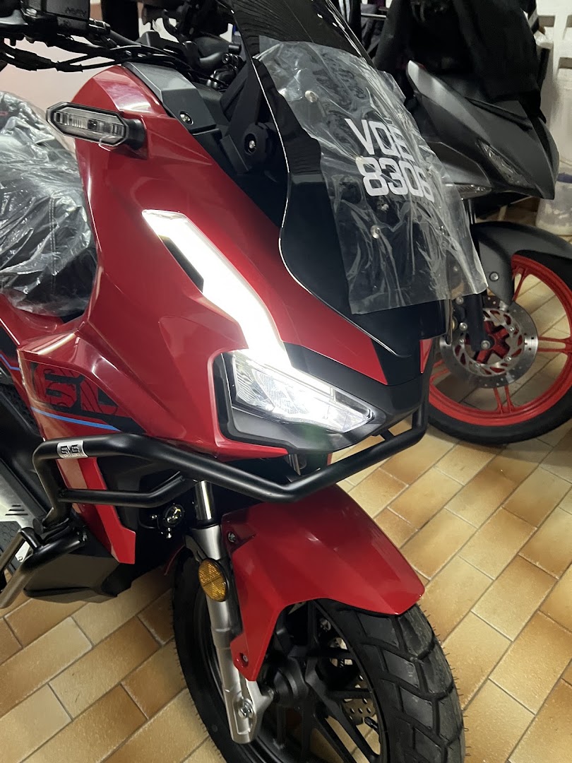 AT MAX MOTOR SDN BHD — photo 5