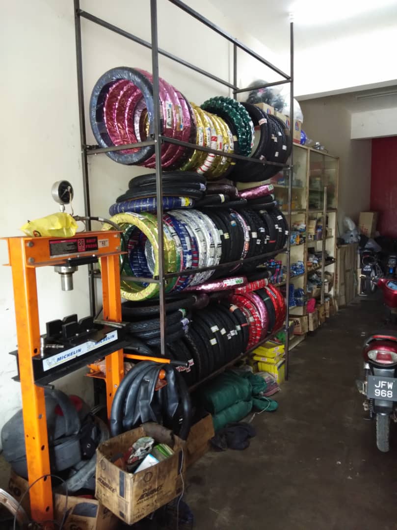 CHAI ROMPIN MOTOR — photo 3