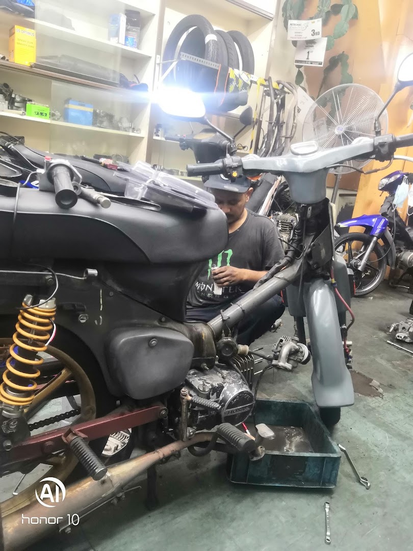 ApyMotosport72 — photo 4