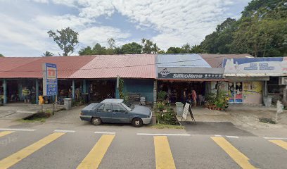 Michael Lee Motor in Masjid Tanah