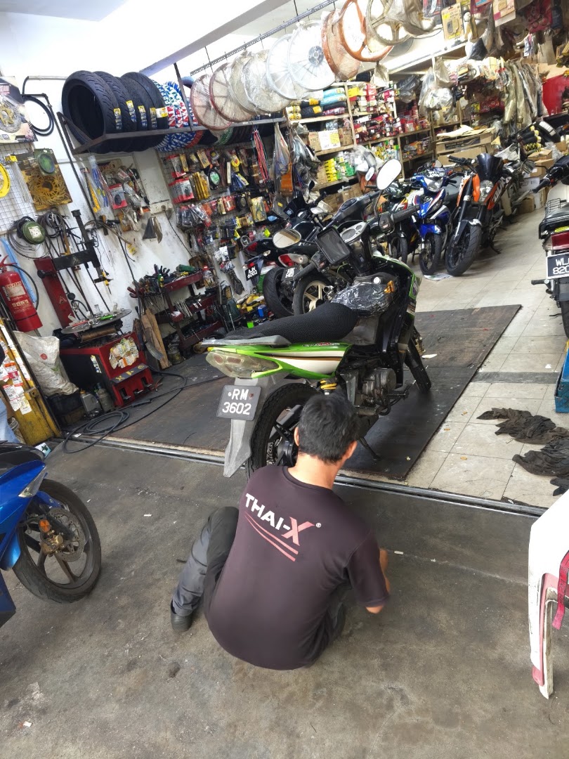 Heng Loong Motor Trading — photo 3