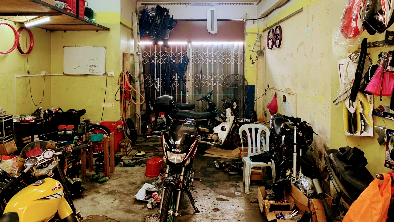 Bengkel motor in Ampang Jaya