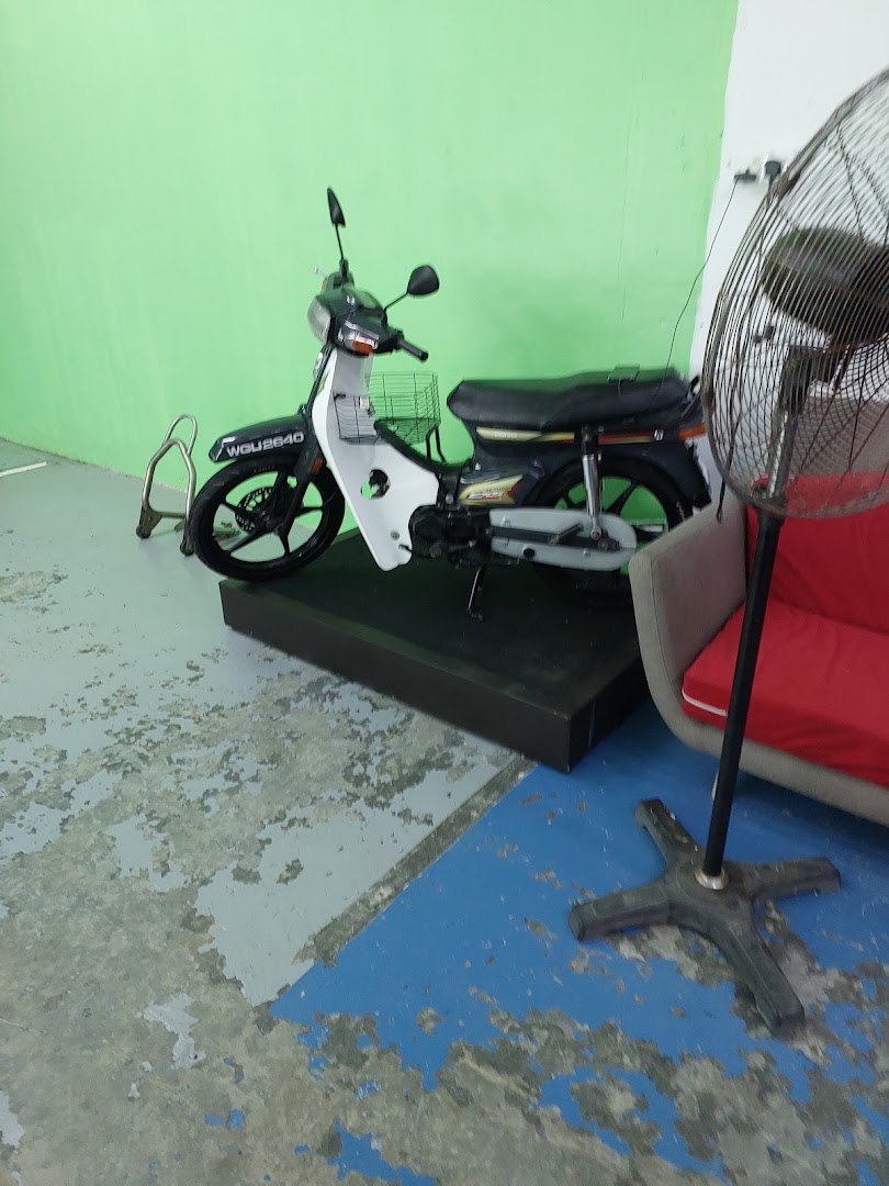 Suke Motor Bike Wash & Detailing Spa — photo 3