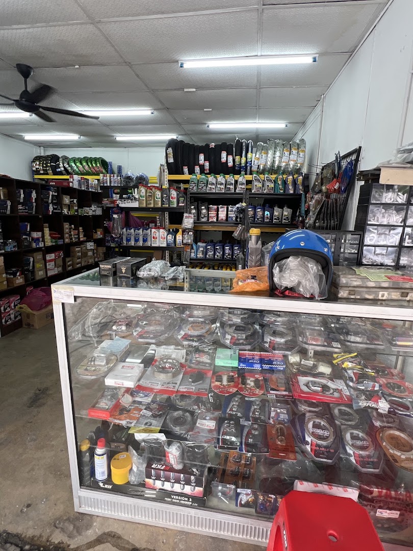 Maamu motor garage — photo 5