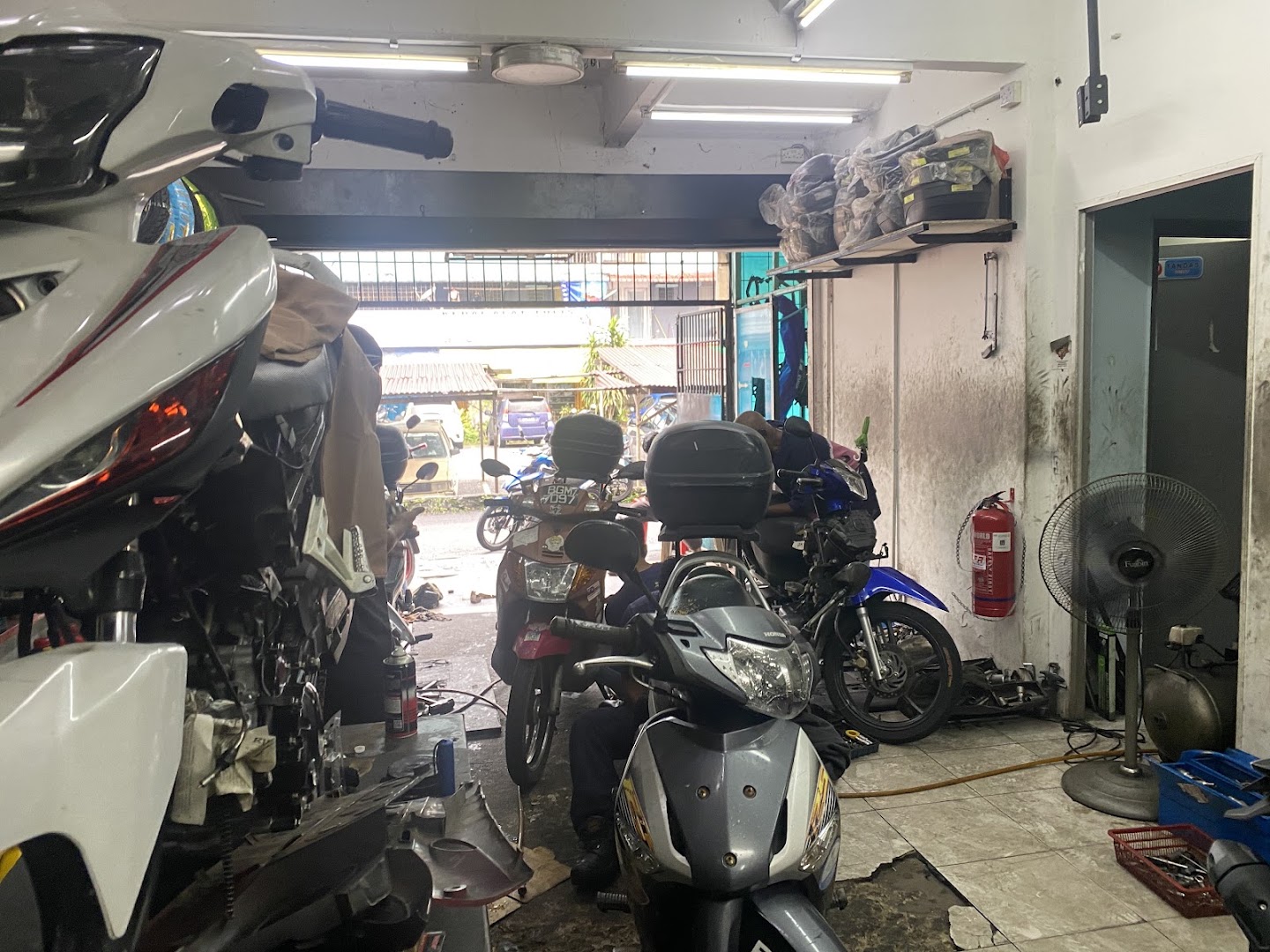 HB Motorworks in Seri Kembangan