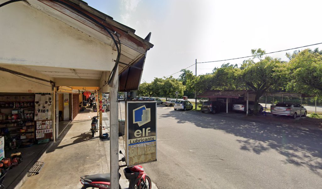 Leong Motor Gemencheh in Gemencheh