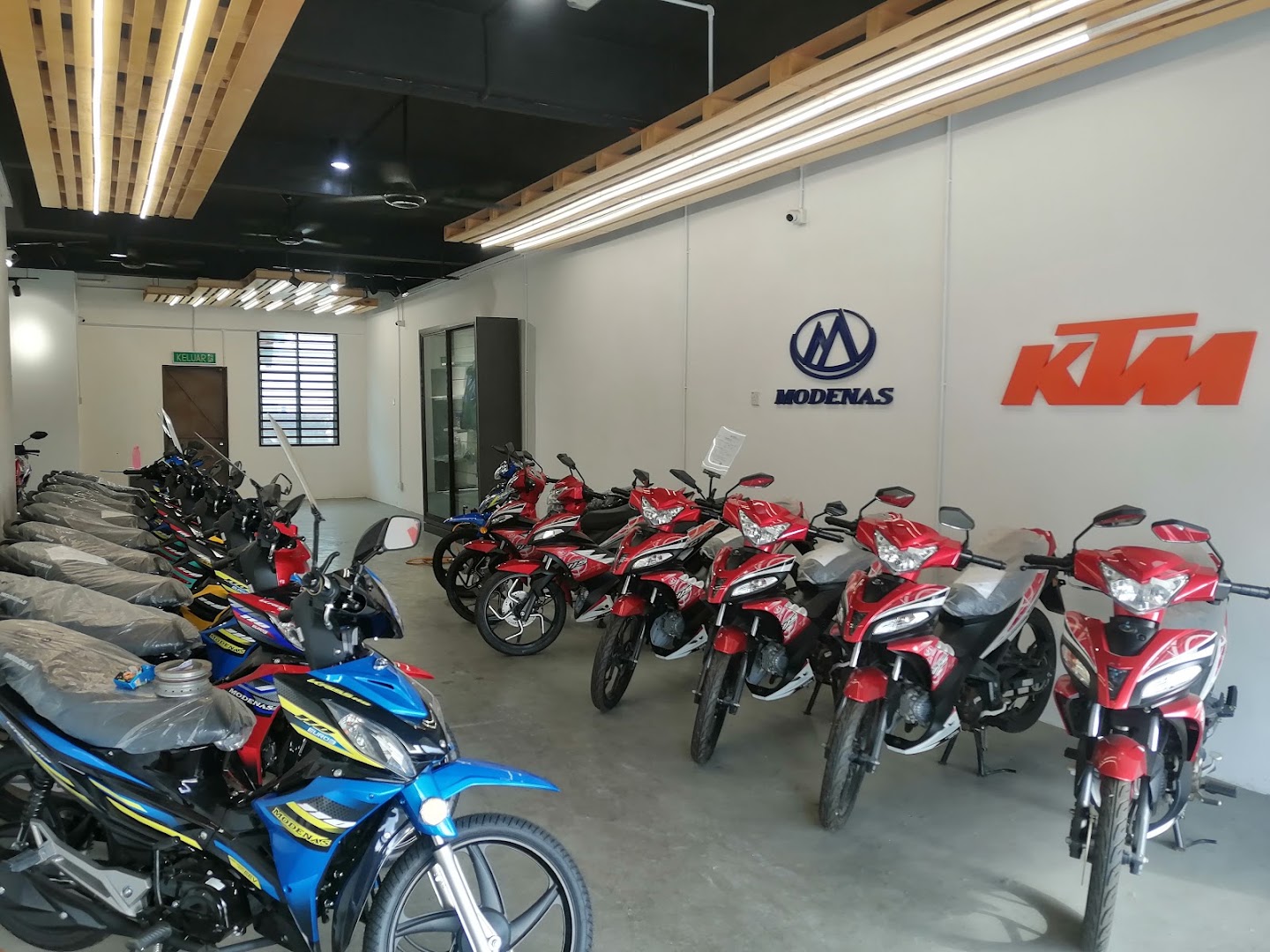 Chin Hin Jitra (CHJ Motors) - SP Saujana — photo 3