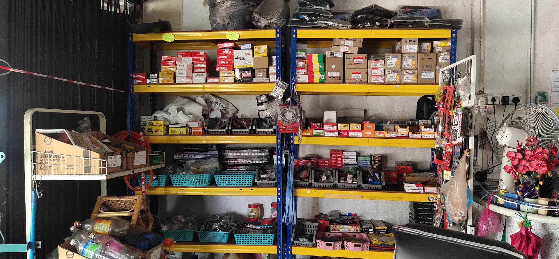 Kedai Lieza Amai Ciko workshop motor — photo 3