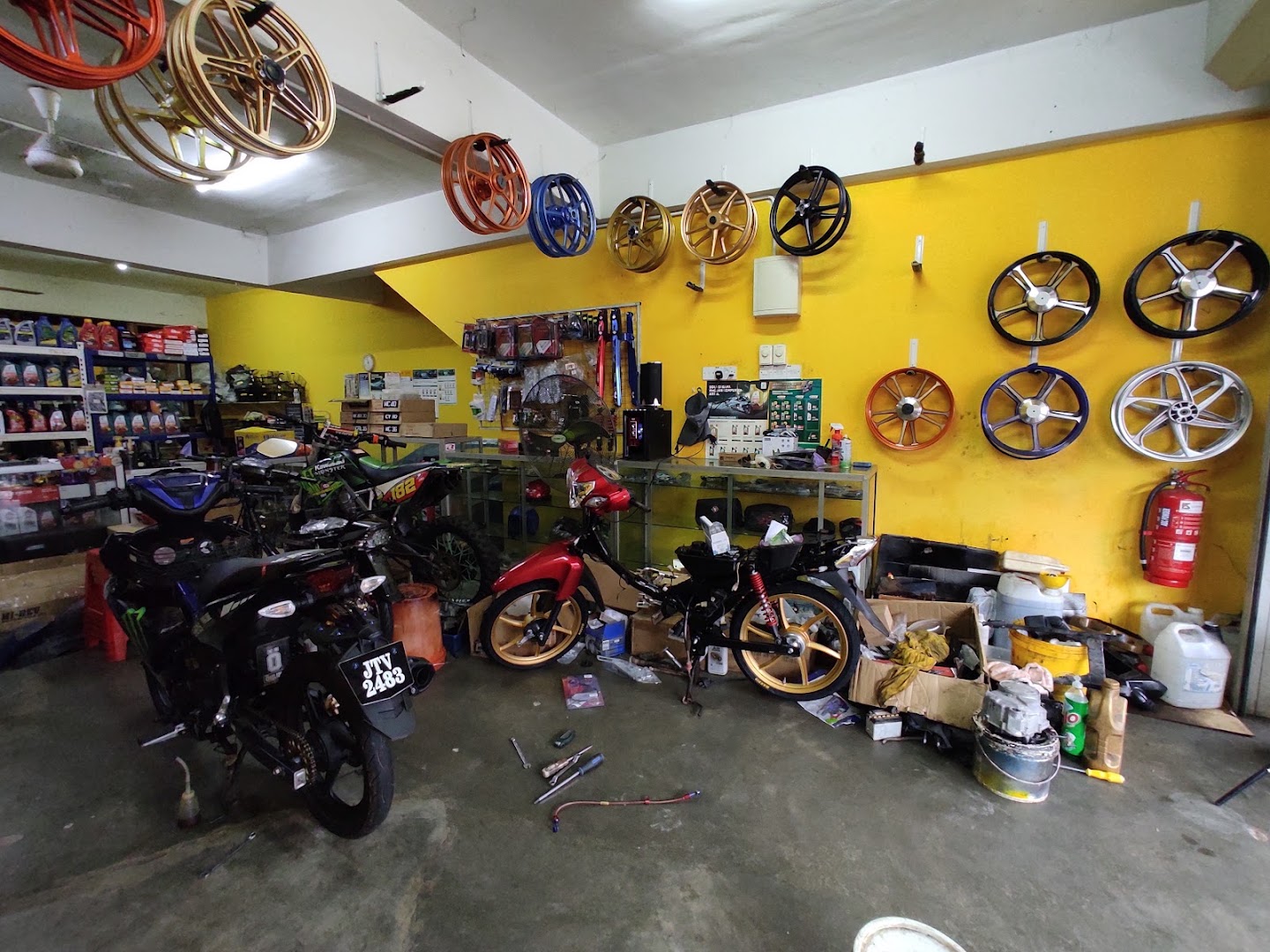 Asrol Motor Trading — photo 1