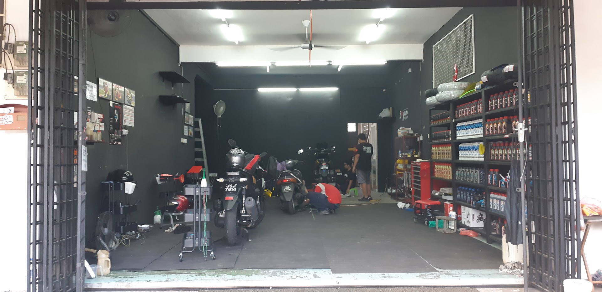 Sayan Europart in Johor Bahru