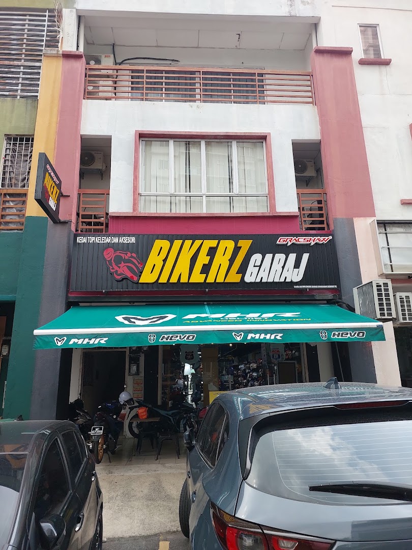 Bikerz Garaj HQ — photo 1