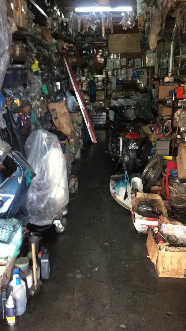 KEDAI MOTOR HUI CHUAN in Parit Buntar