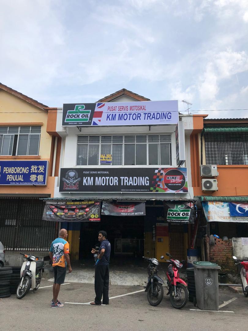 KM MOTOR TRADING HQ in Pasir Gudang