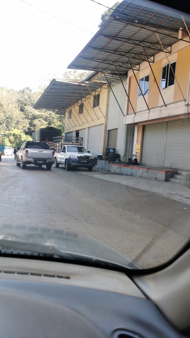 Hon wai motor shop — photo 1