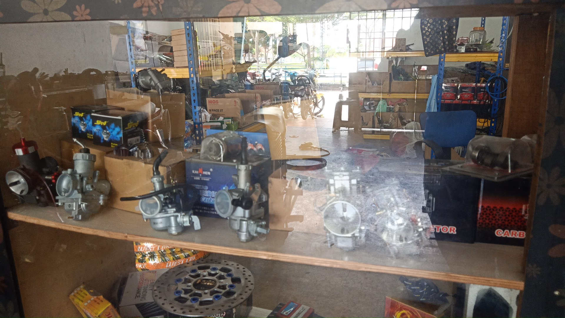 Viknes Motor Enterprise — photo 2
