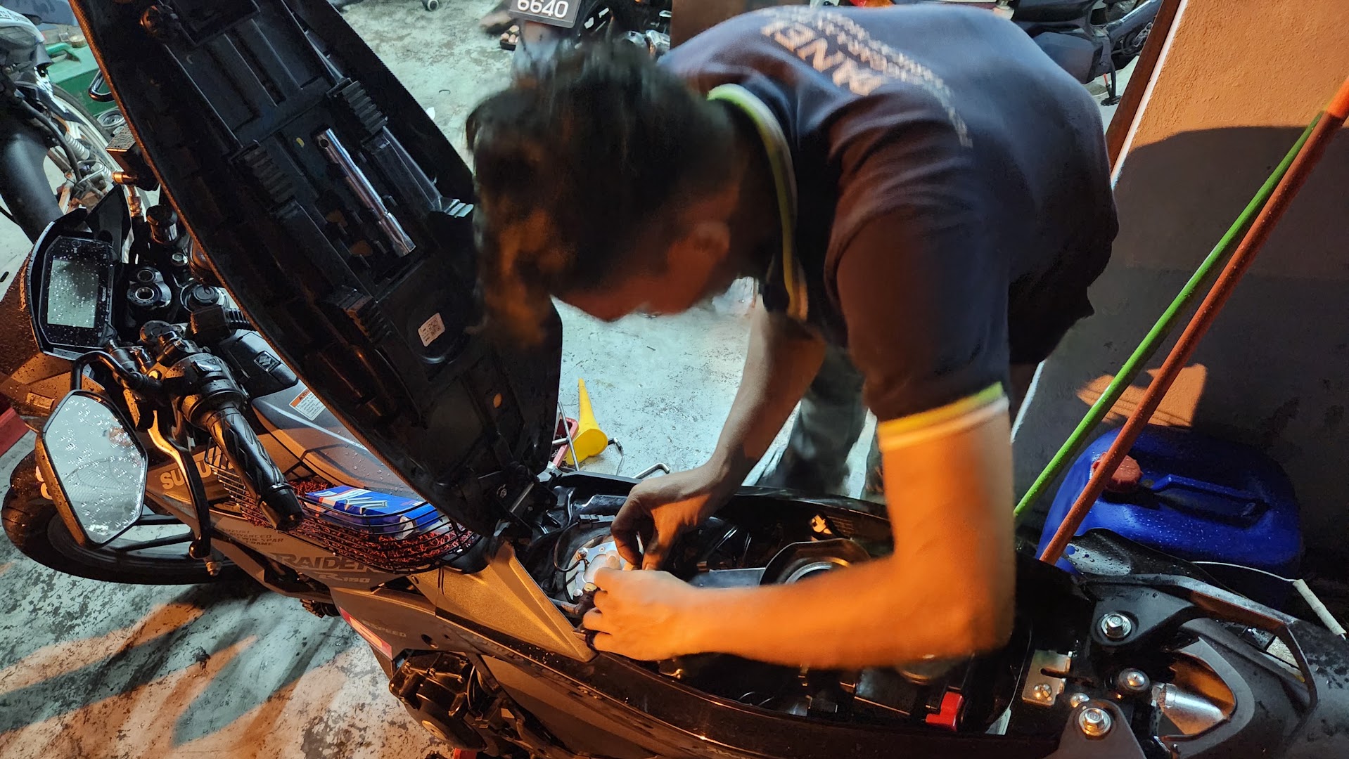 Kedai Motor CH Machine in Puchong