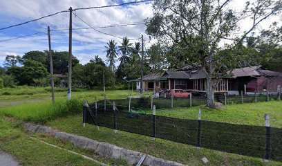 luncai motor chembong halt — photo 1