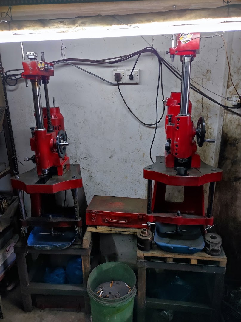 SRI INDAH MOTOR — photo 2