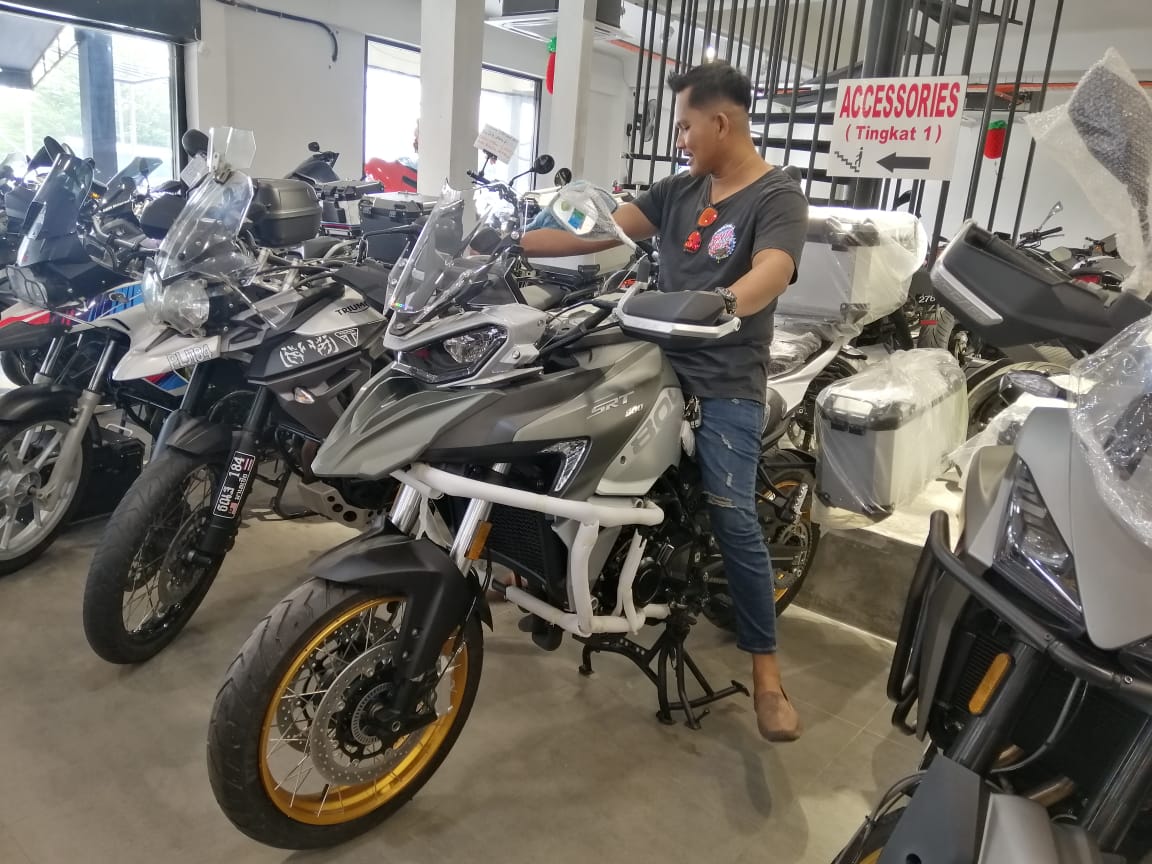 EL Chong Motor & Accessories (HQ) — photo 3