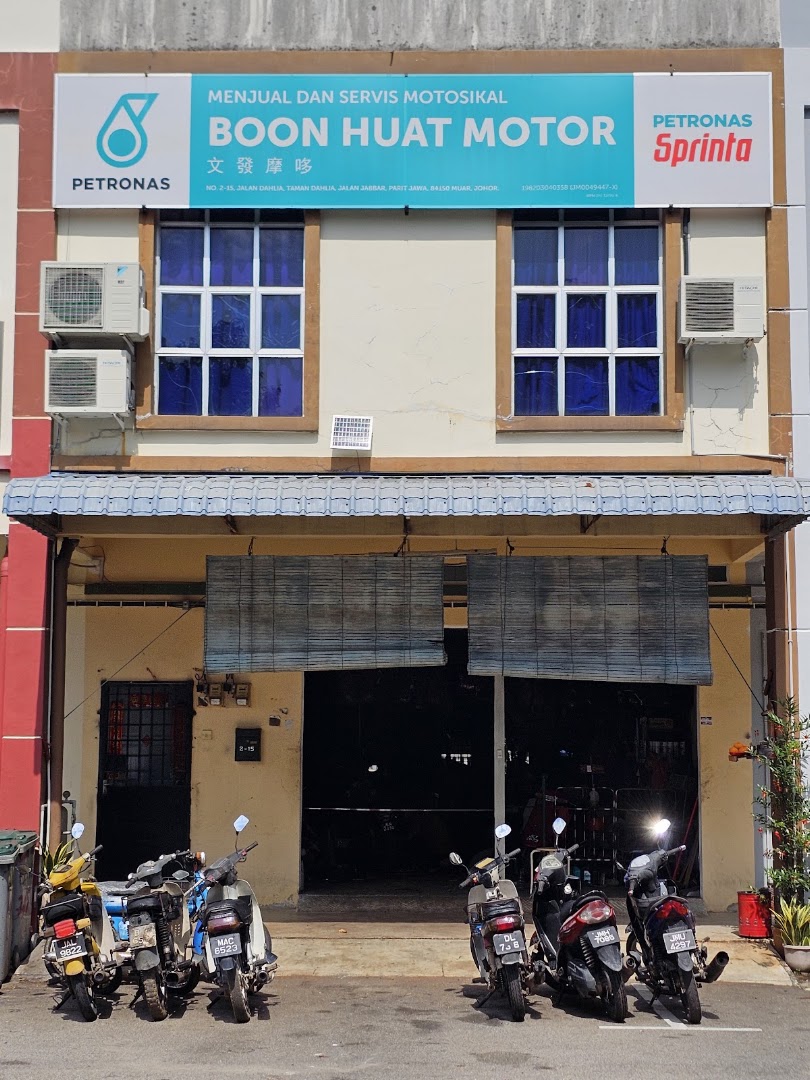 BOON HUAT MOTOR 文發摩哆 in Muar
