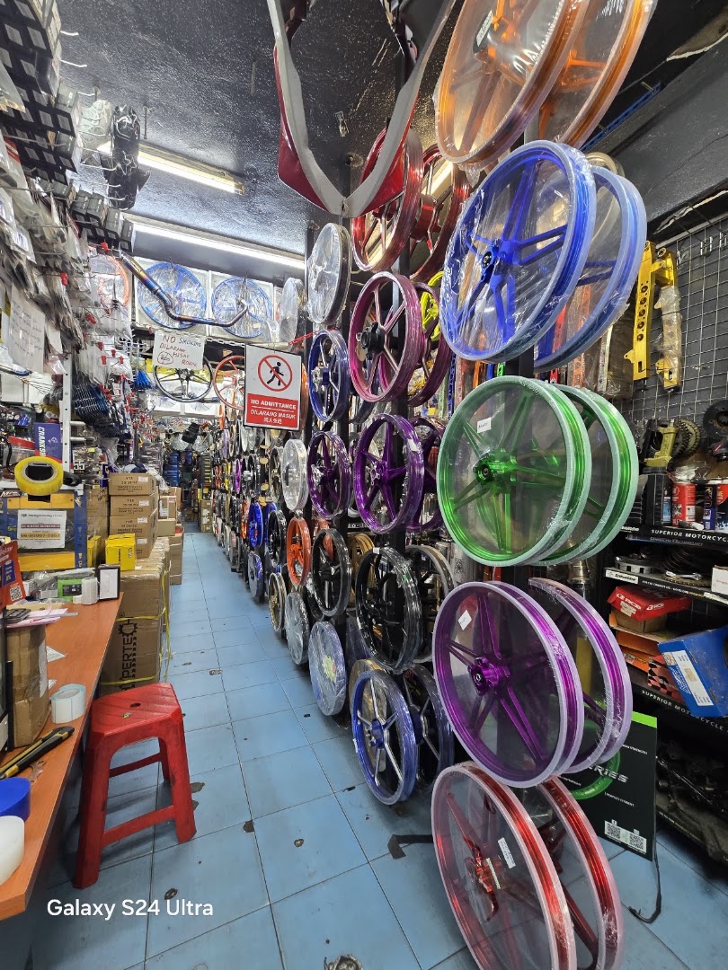 GB BIKERS — photo 3