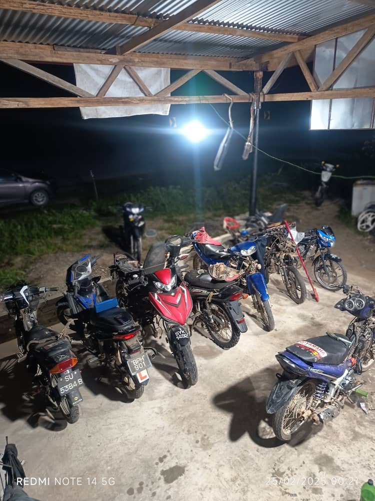 Sam garage in Keningau
