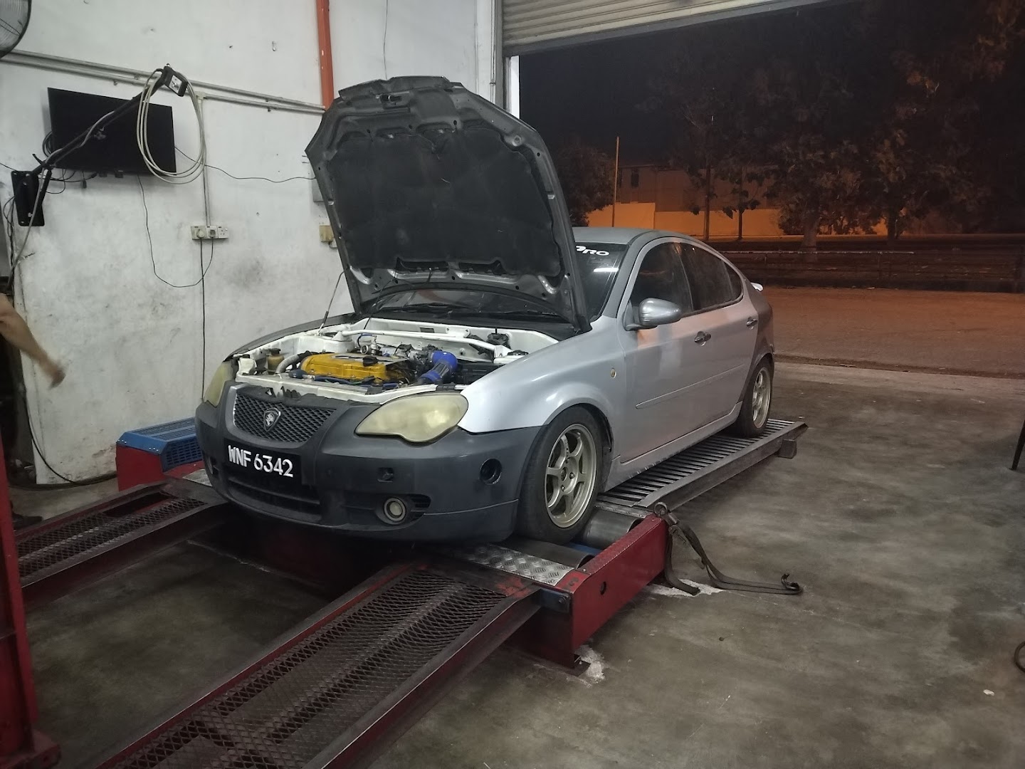 BADANG GARAGE — photo 4