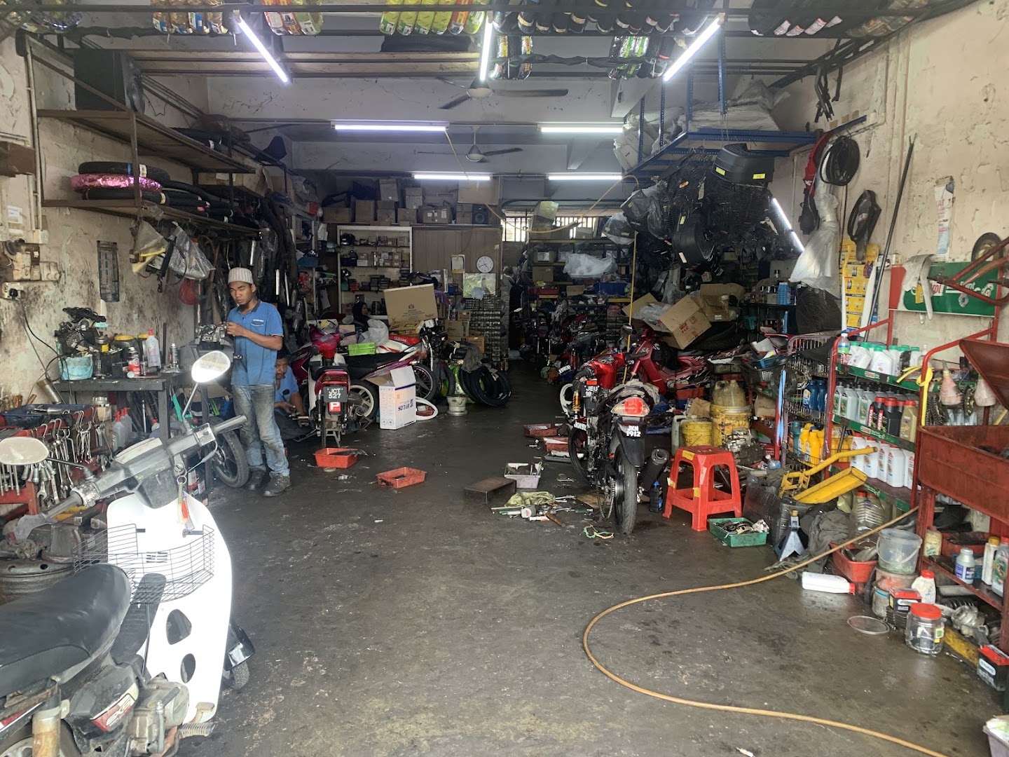 Castrol Bike Point - Md Shah Motor in Segamat District