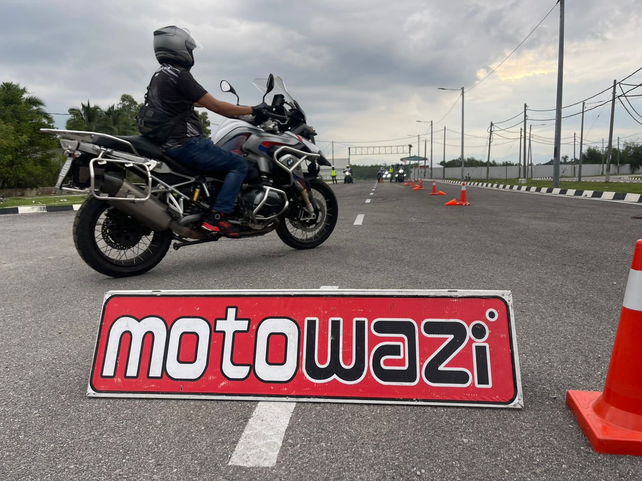 Motowazi — photo 4