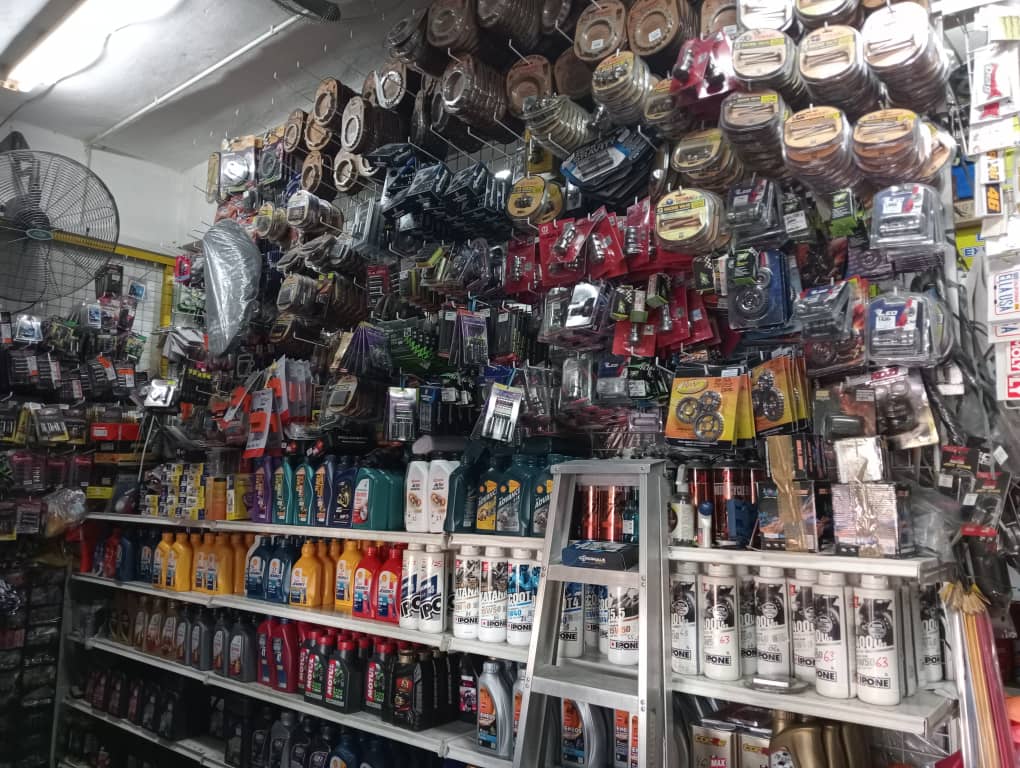 Shell Advance - Latip Motorpart Enterprise — photo 3