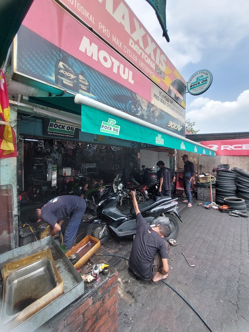 Promax Cycle Sdn Bhd | Suzuka Oil in Shah Alam