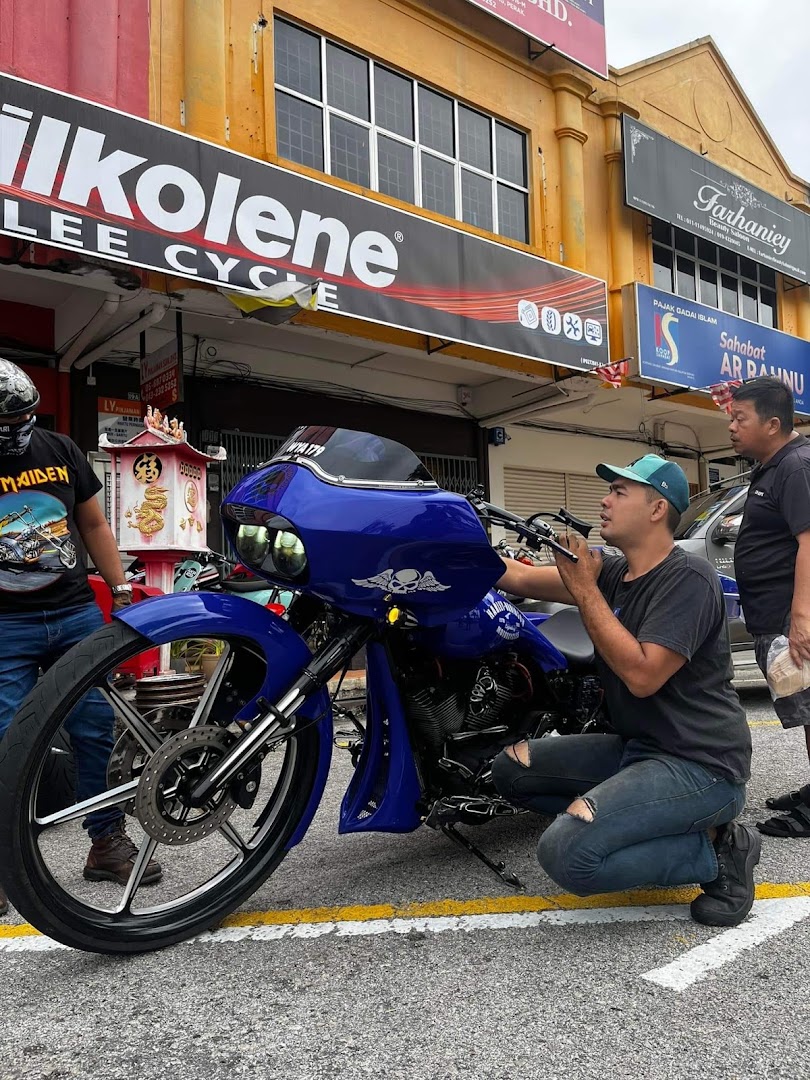 Lee Cycle Superbike — photo 2