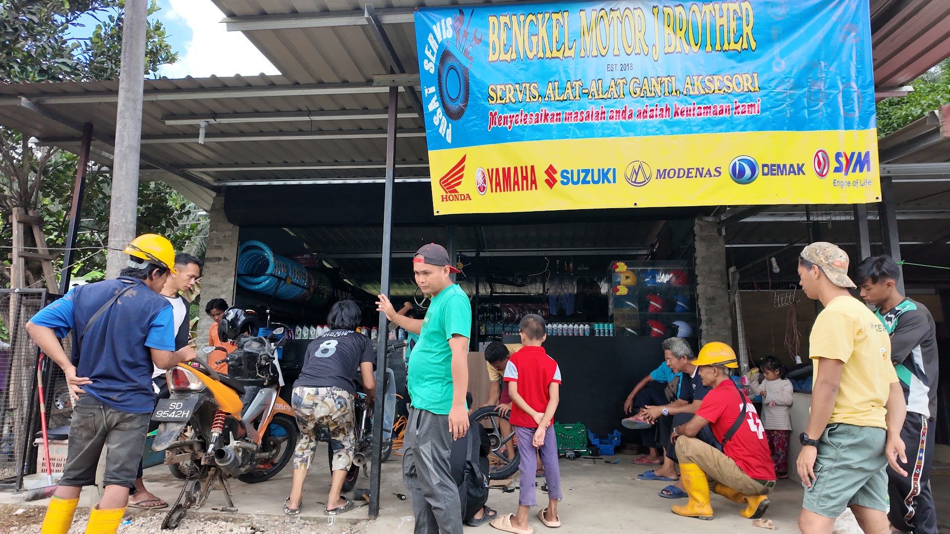 Bengkel Motor J Brother Kampung Sri Takun(Bagahak 2) — photo 4