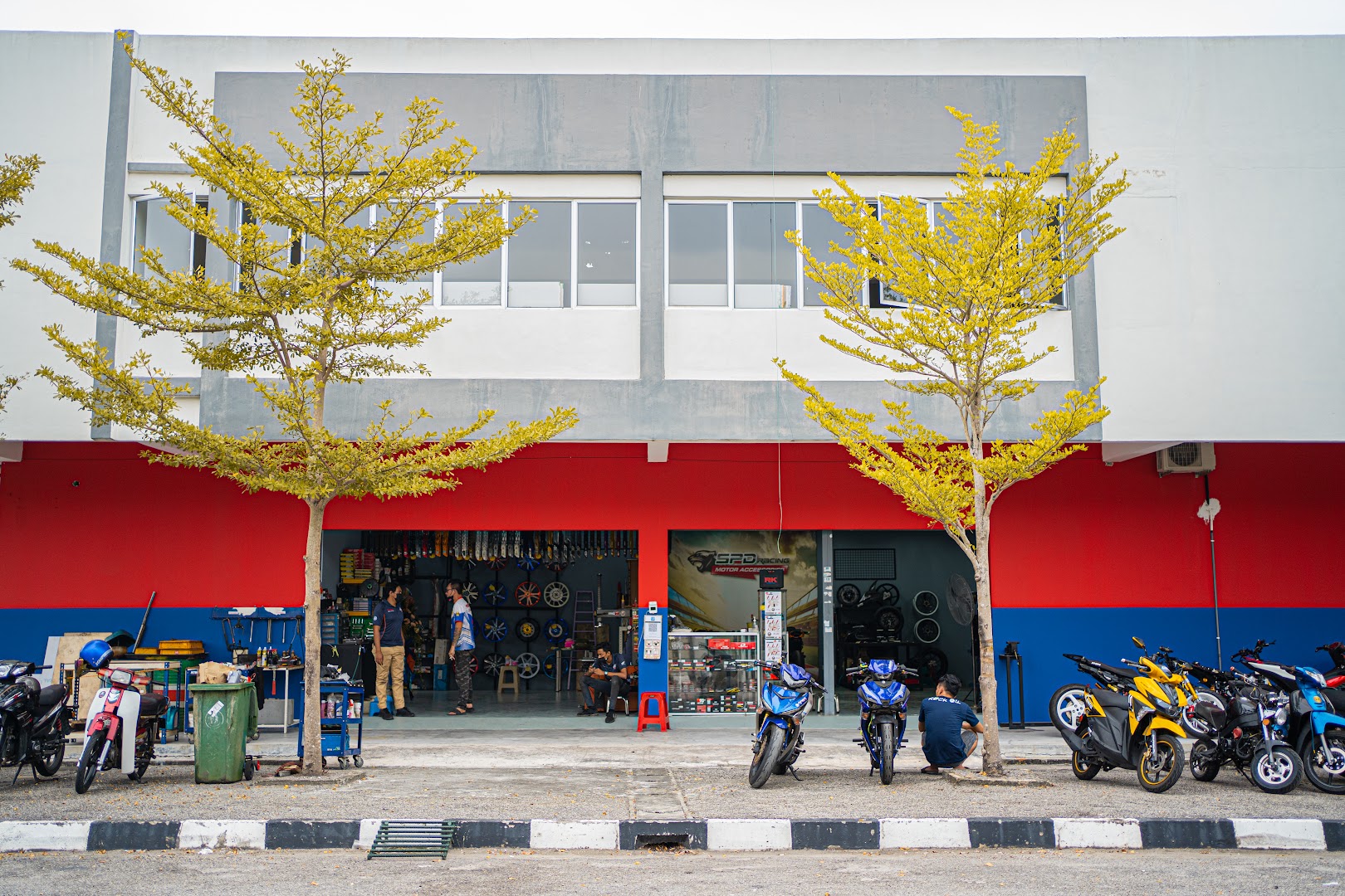 SPD Racing / Speedway Motorsport Centre — photo 3