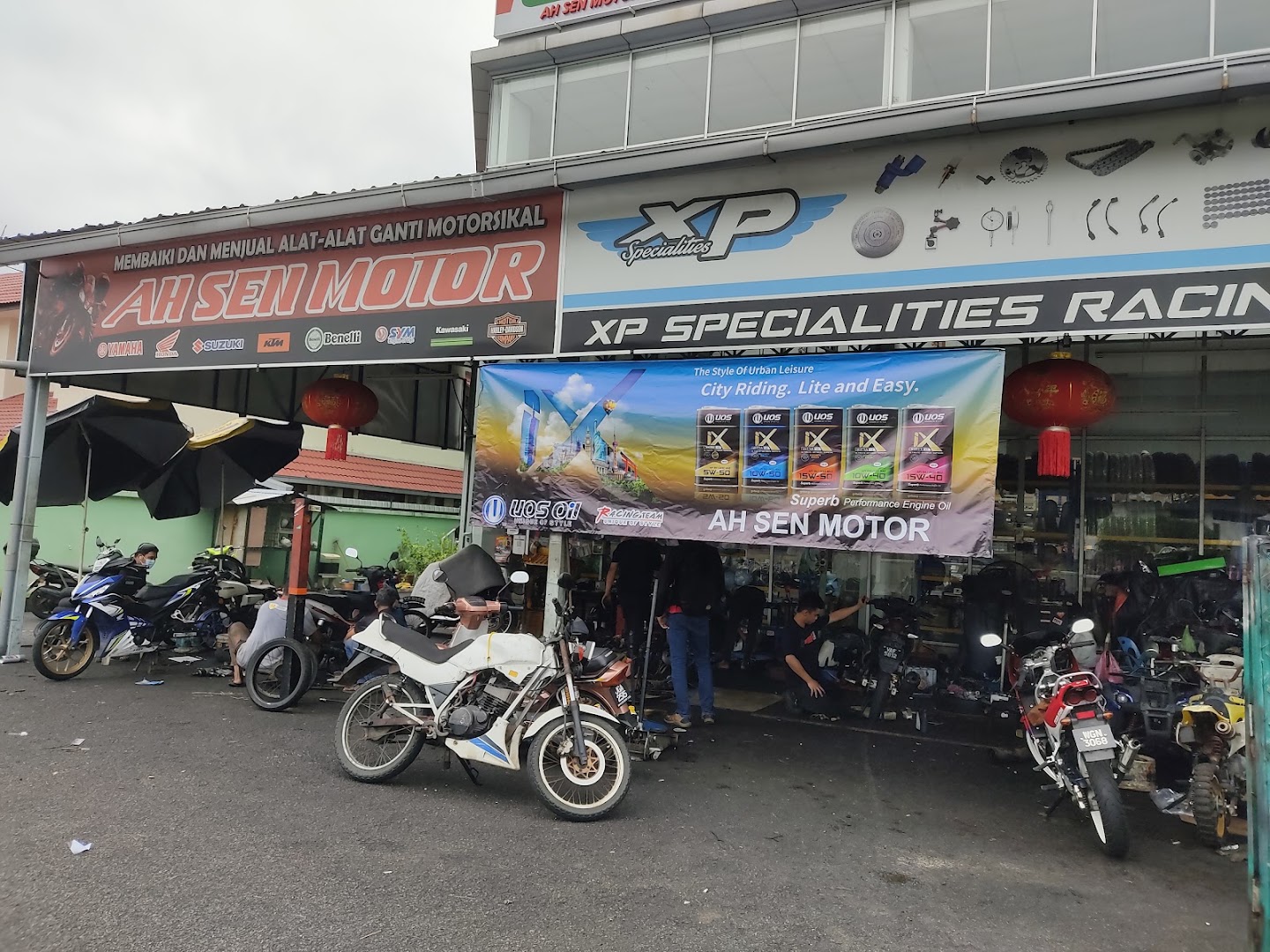 Castrol Bike Point - Ah Sen Motor #UnitedMTA — photo 1