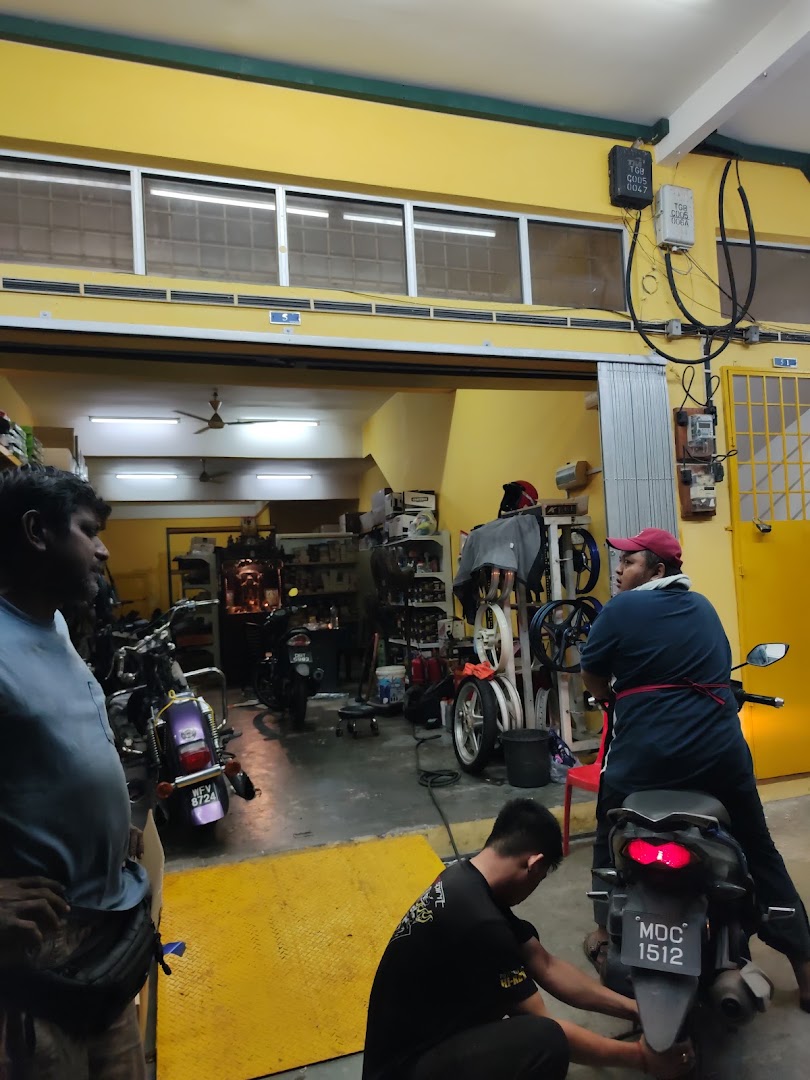 Castrol Bike Point - Ah Sen Motor #UnitedMTA — photo 2