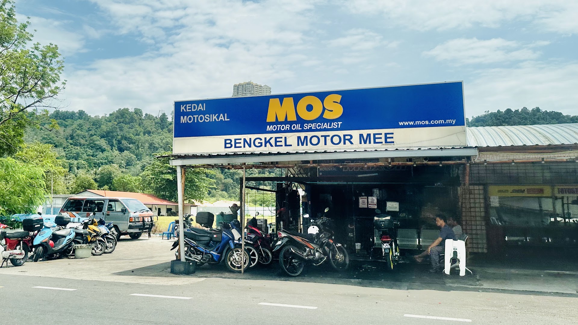 Mee Motor Bengkel Motosikal (Saza Oni Motor Services) — photo 3