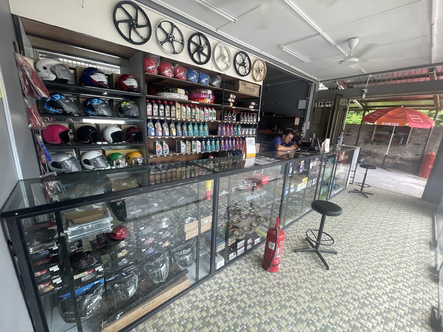 SS BINTANG MOTOR MATA KUCHING — photo 2