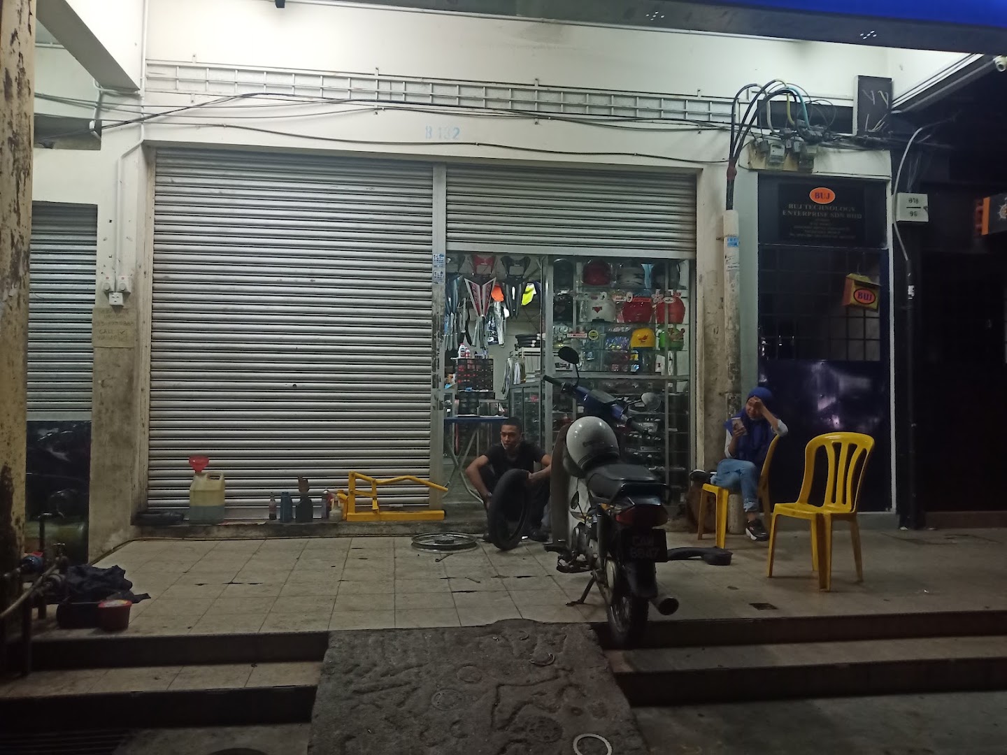 Triple Eight Motorsport in Kuantan