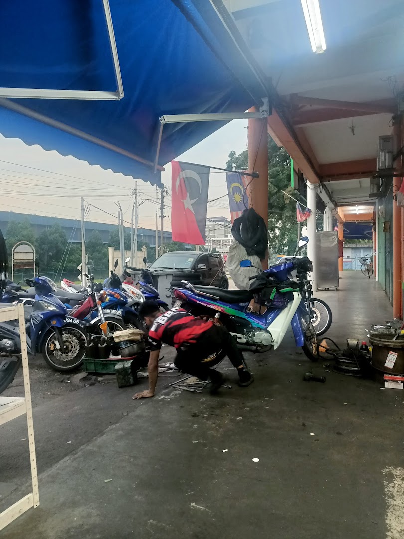 DashOil | Boon Boon Motor — photo 3