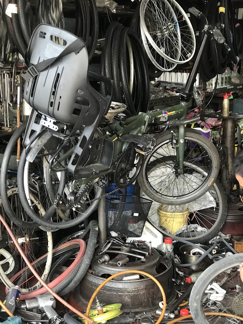 Castrol Bike Point - Keng Heng Motor — photo 3