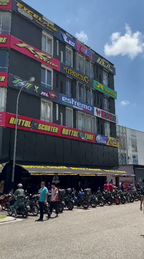 BOTTOL GARAGE MASAI SDN BHD in Masai