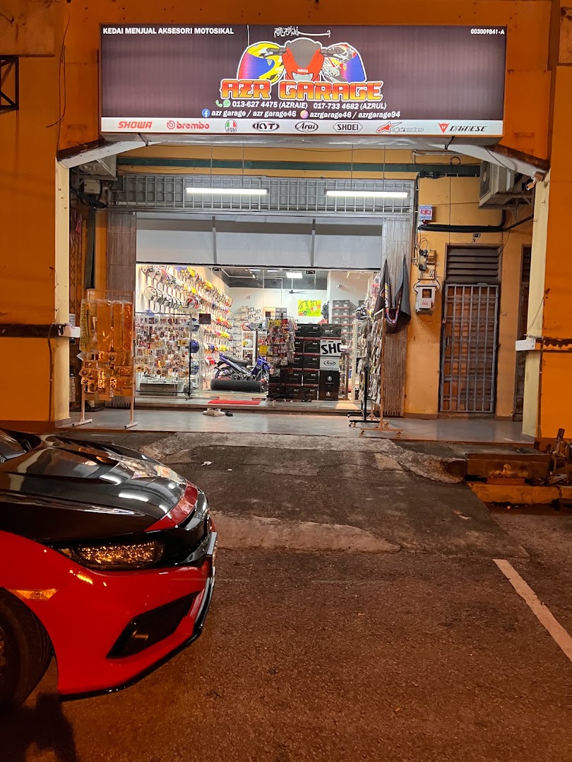 AZR GARAGE in Parit Raja