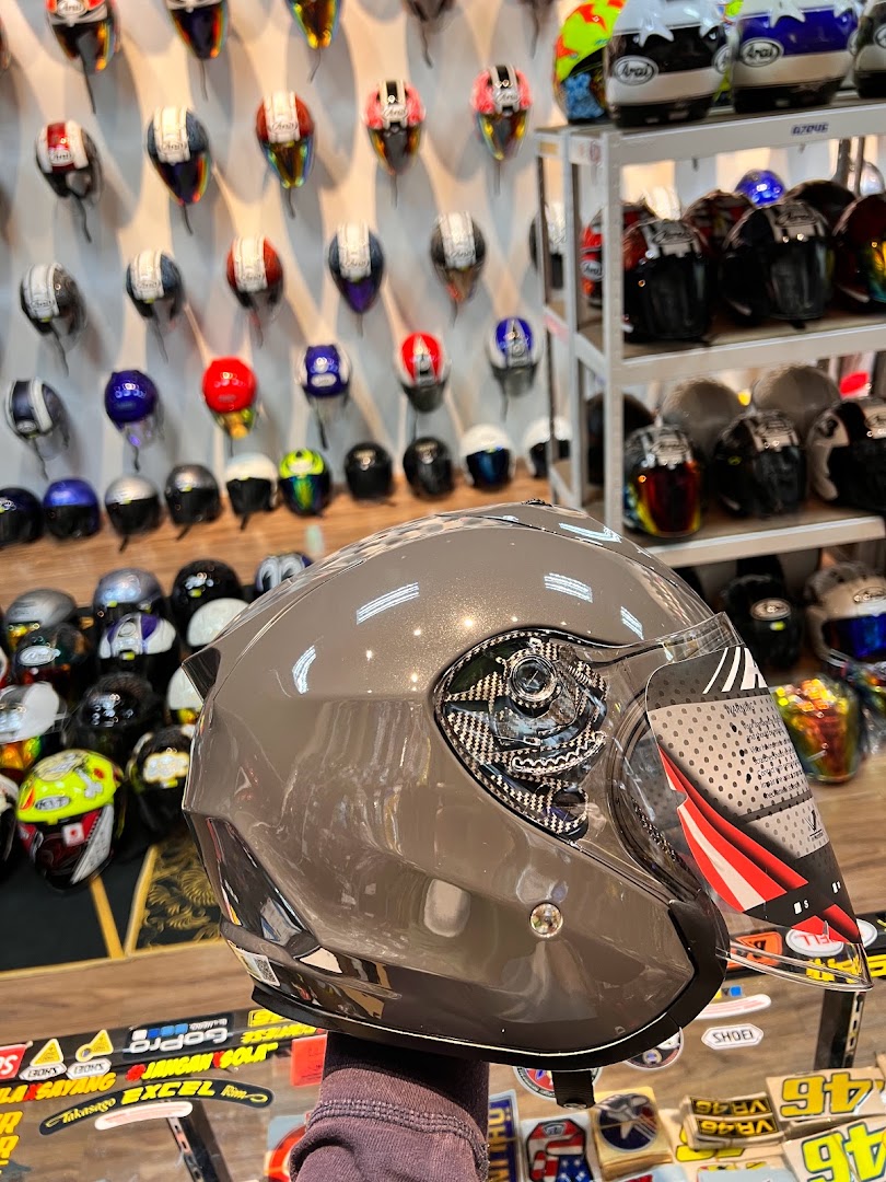 AZR GARAGE — photo 4