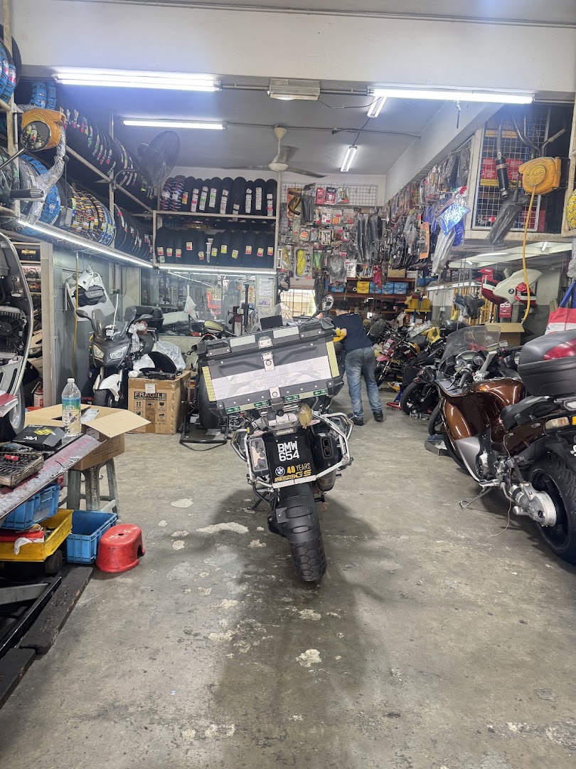 TS Chun Motorsport (BMW Motorrad Specialist) in Cheras