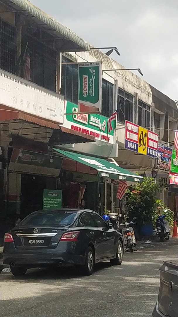 Castrol Bike Point - Syarikat motor ayer keroh — photo 3